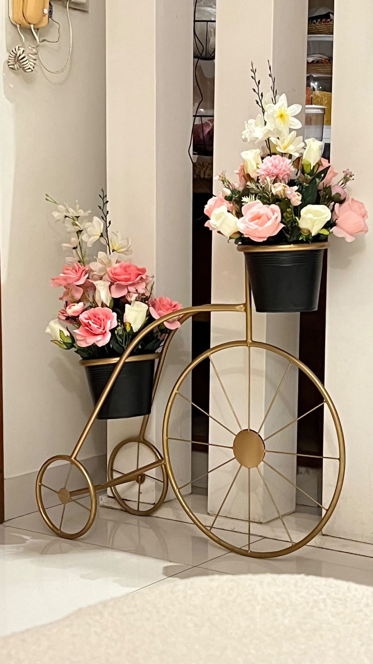 Metal decor Cycle With Flowers